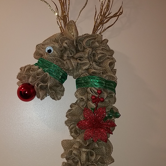 RUDOLPH BURLAP RUSTIC REINDEER WREATH HANDMADE - Picture 2 of 2